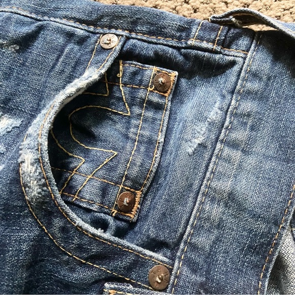 True Religion bobby side winder means jeans first edition, size 33. - Picture 6 of 6